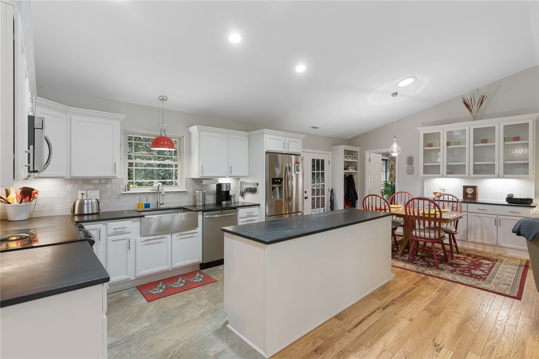 322 Dutch Rd Union West Union, SC 29696 - Photo 3 of 34 Gallery Image 3