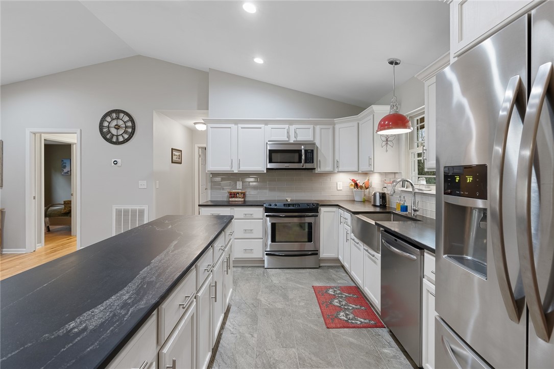 322 Dutch Rd Union West Union, SC 29696 - Photo 5 of 34 Gallery Image 5