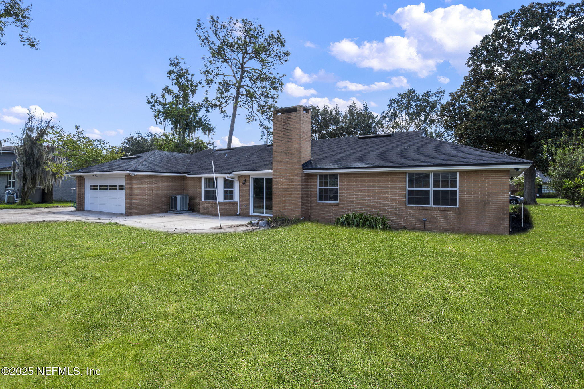 3715 Rustic Lane Jacksonville, FL 32217 - Photo 35 of 45 front view of a house with a yard