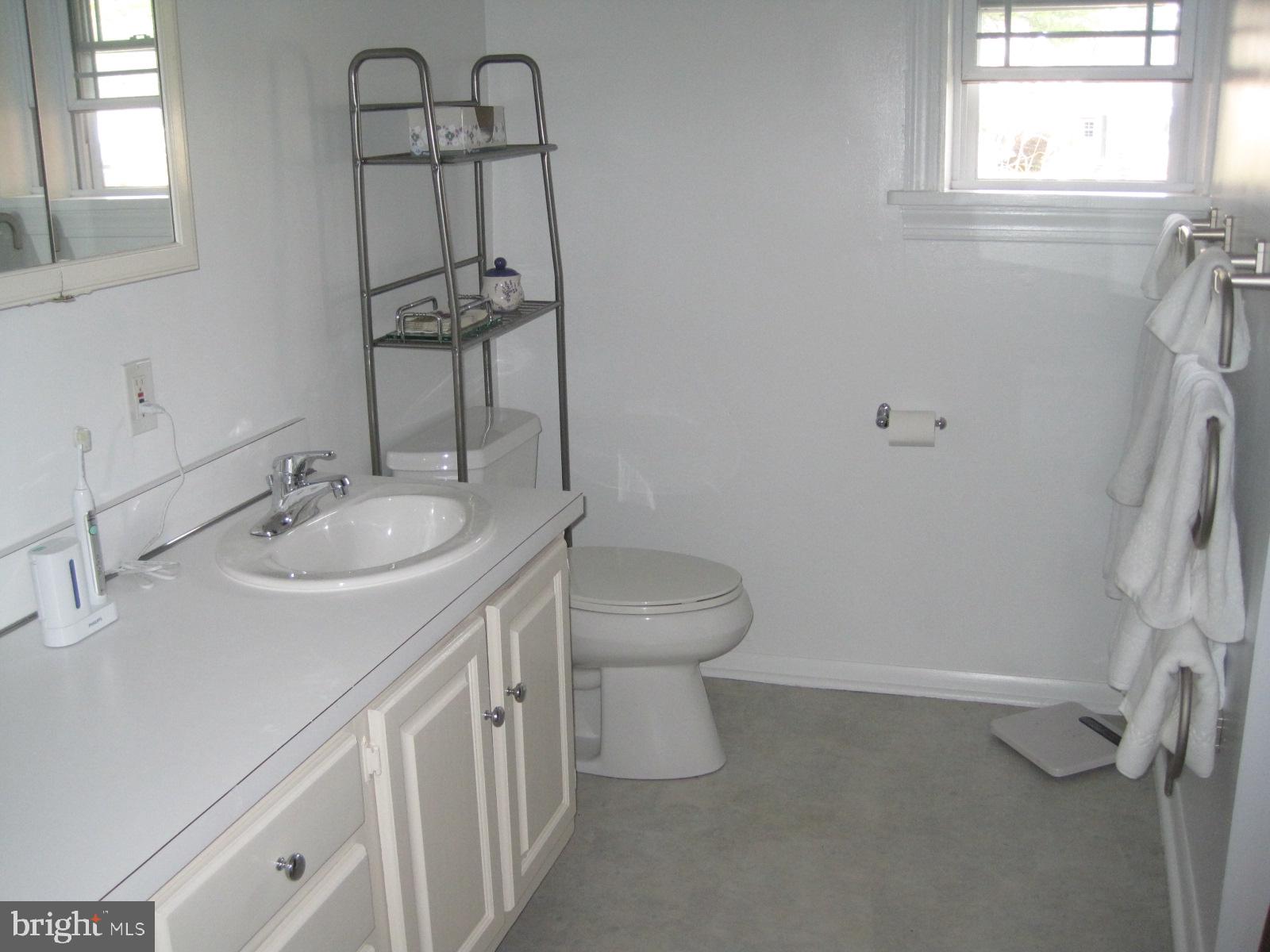 315 Miller Road Harrisburg, PA 17109 - Photo 19 of 28 Gallery Image 19