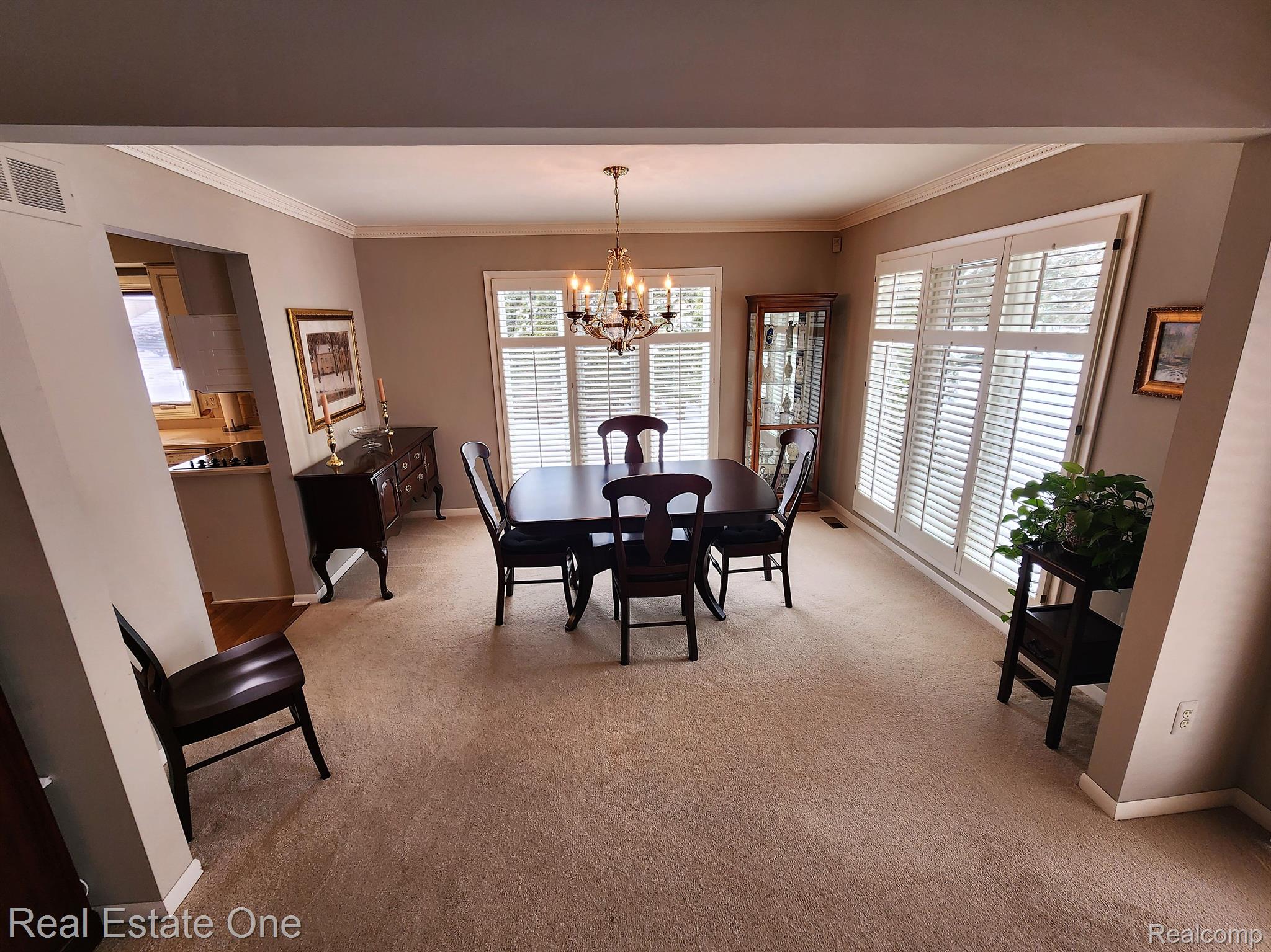 4621 Rivers Edge Drive Troy, MI 48098 - Photo 11 of 41