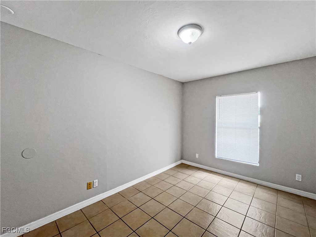 17586 Cypress Point Road Fort Myers, FL 33967 - Photo 18 of 25