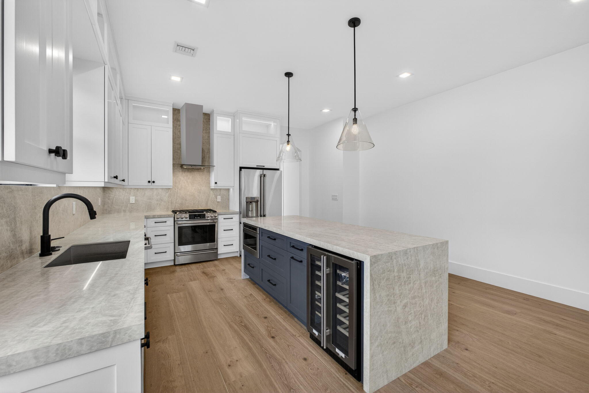 1013 Ardmore Road West Palm Beach, FL 33401 - Photo 17 of 67 18