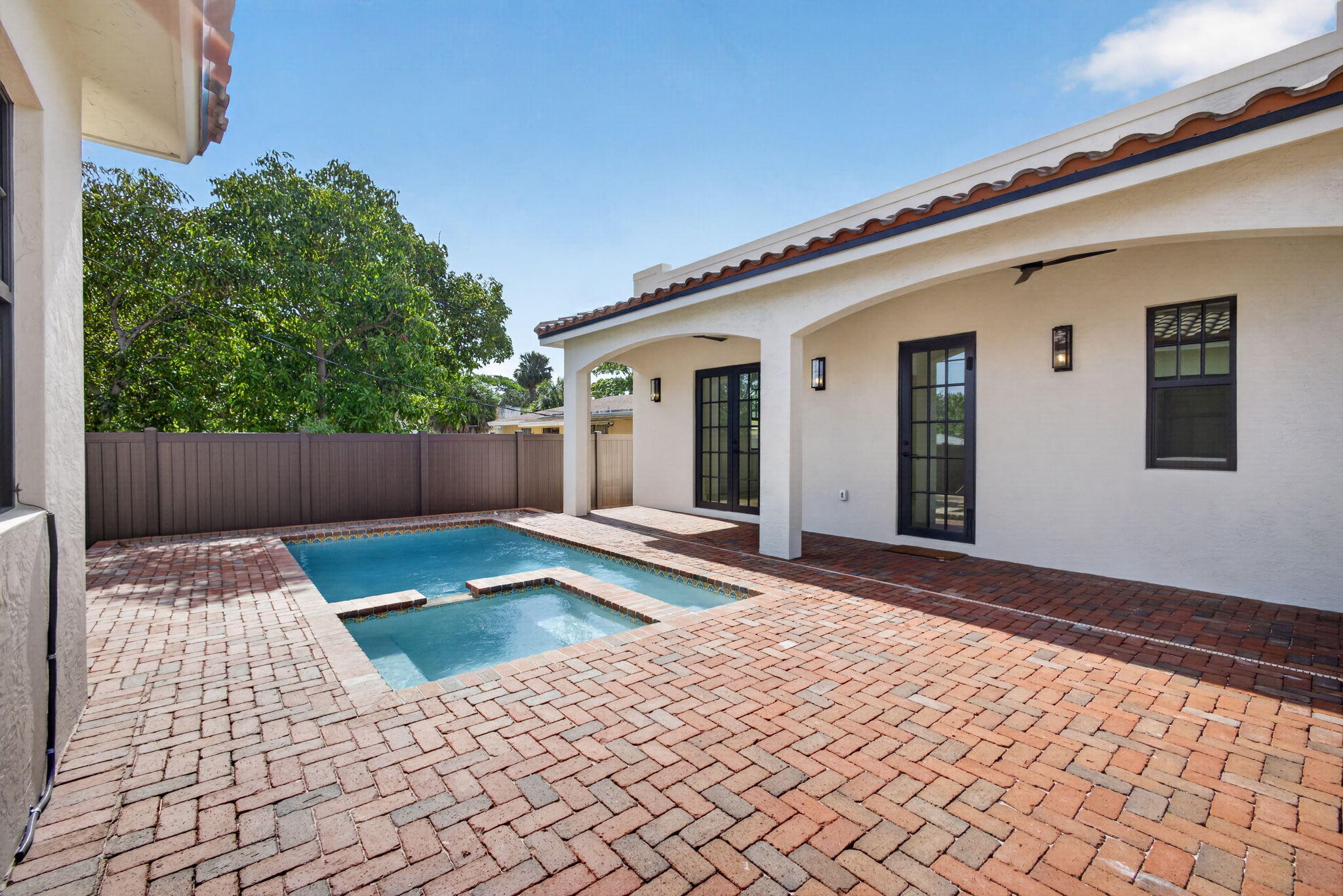 1013 Ardmore Road West Palm Beach, FL 33401 - Photo 43 of 67 43