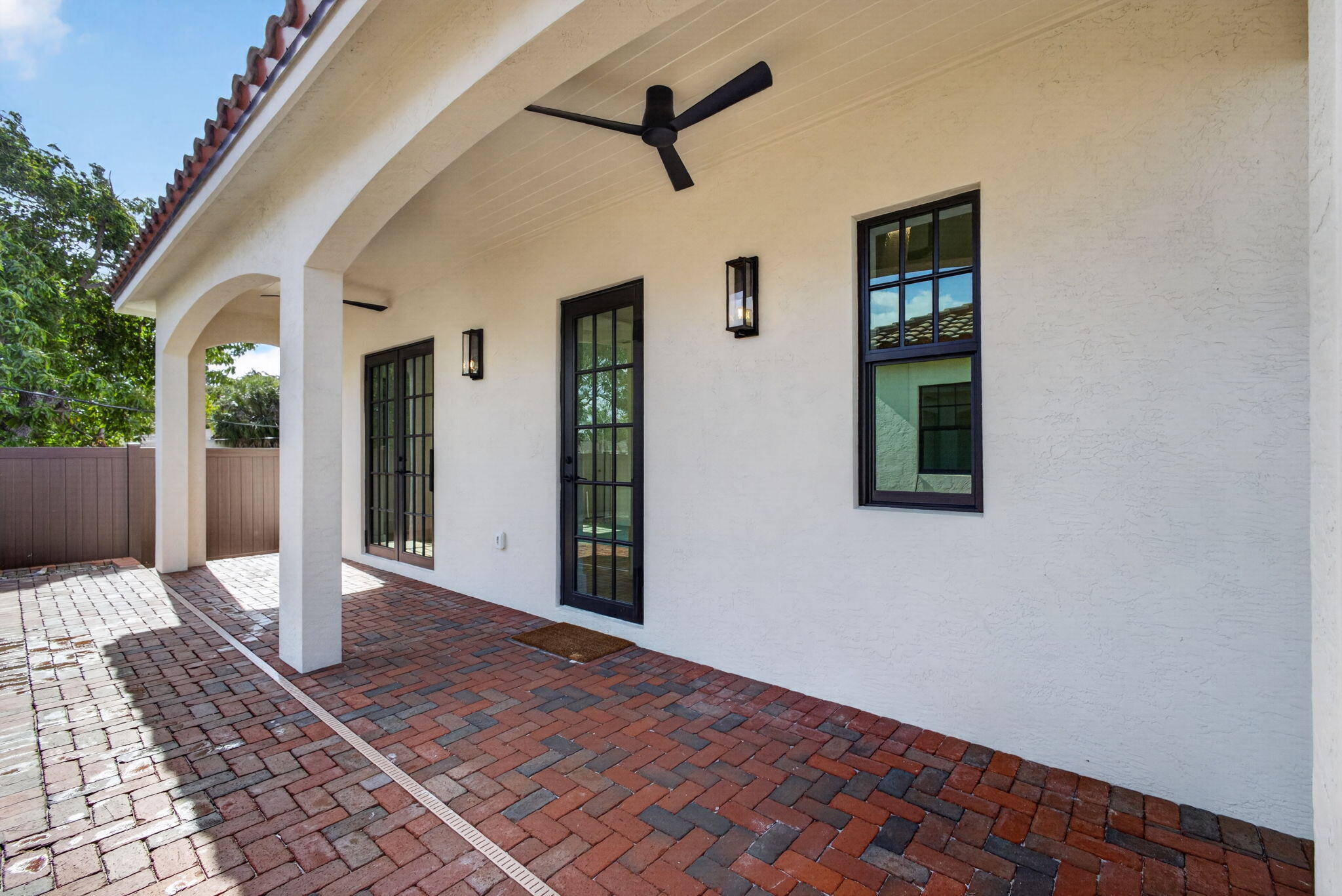 1013 Ardmore Road West Palm Beach, FL 33401 - Photo 48 of 67 48