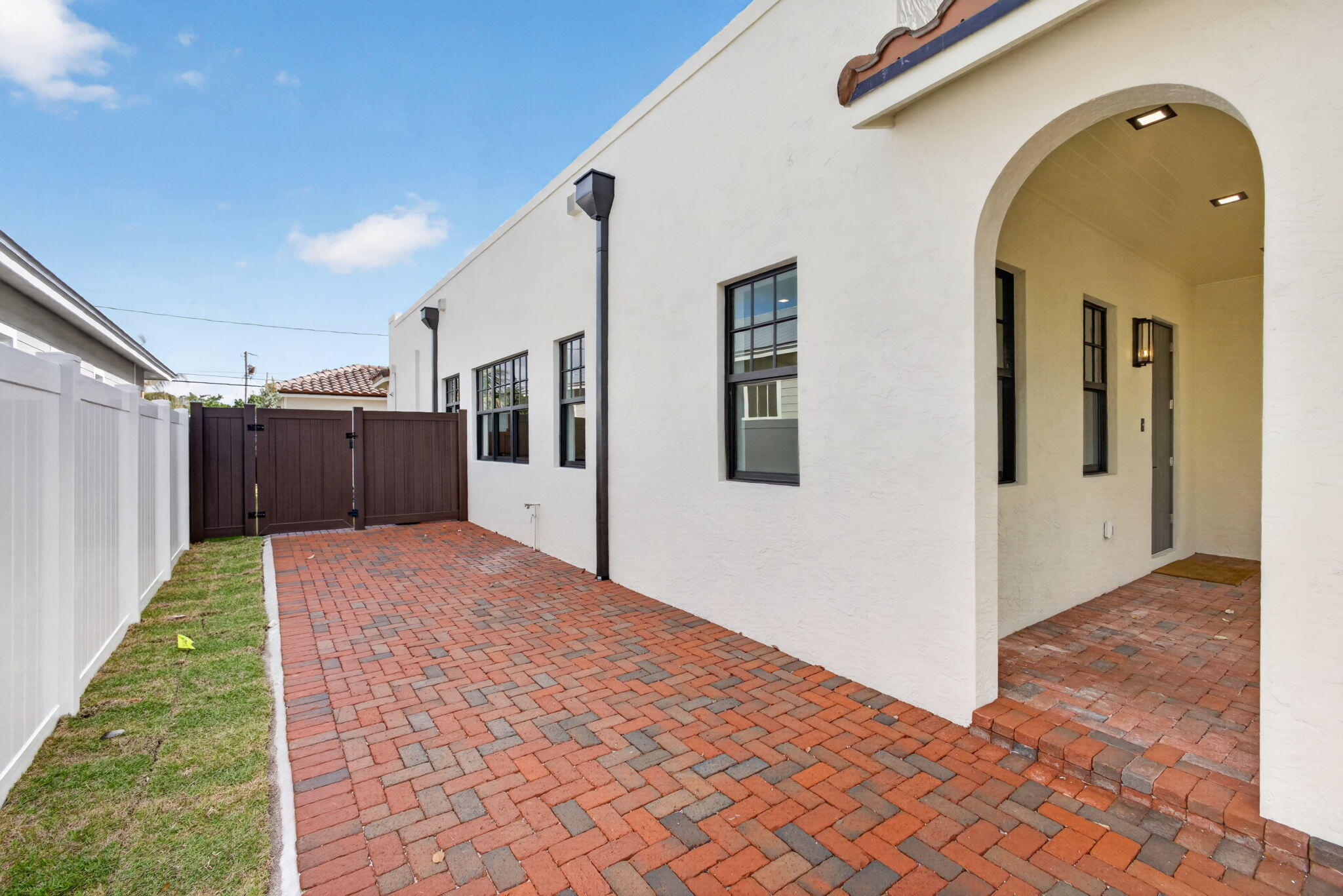 1013 Ardmore Road West Palm Beach, FL 33401 - Photo 5 of 67 5A