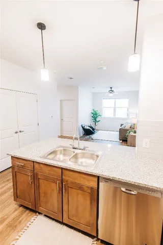 $151,470 | 7051 Meadow Lake Boulevard, Unit 9303, Austin, TX 78744