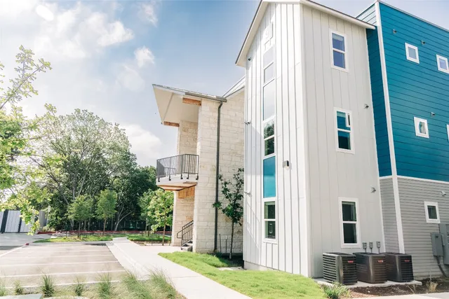 $151,470 | 7051 Meadow Lake Boulevard, Unit 9303, Austin, TX 78744
