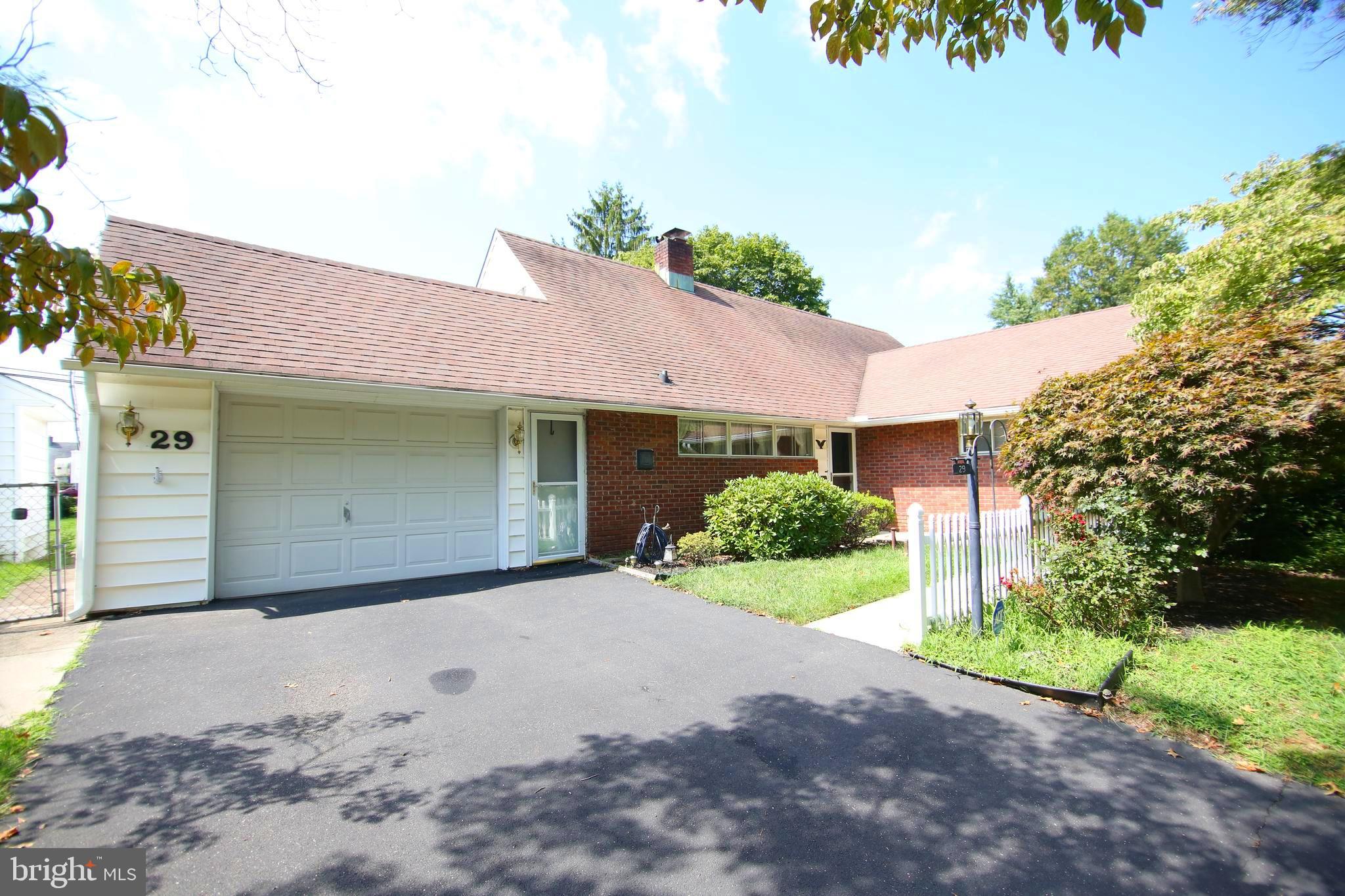 29 Seckelpear Road Levittown, PA 19056 - Photo 1 of 15 Gallery Image 1