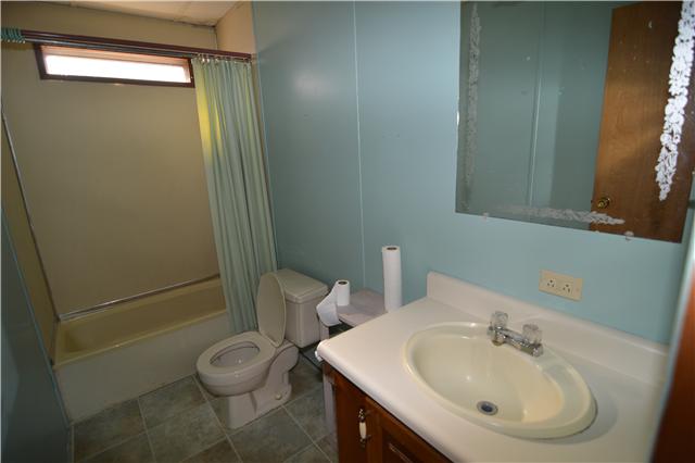 5964 Shores Road Murfreesboro, TN 37128 - Photo 18 of 20 A second full bath