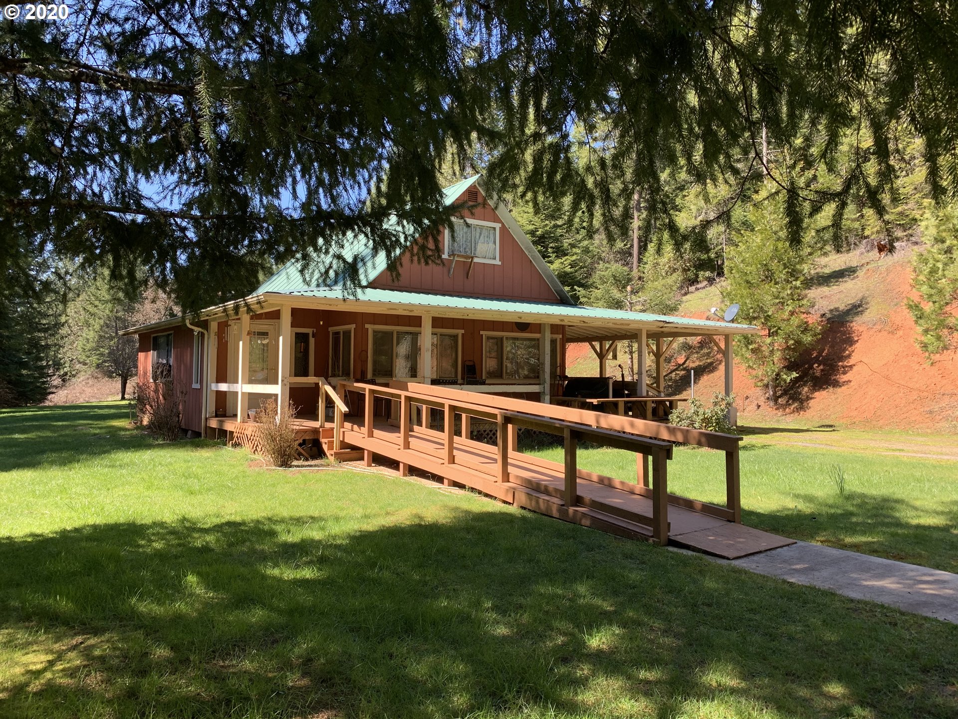 12342 North Myrtle Road Myrtle Creek, OR 97457 - Photo 3 of 25 Gallery Image 3