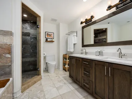 $999,000 | 1201 West Wrightwood Avenue, Unit 7, Chicago, IL 60614
