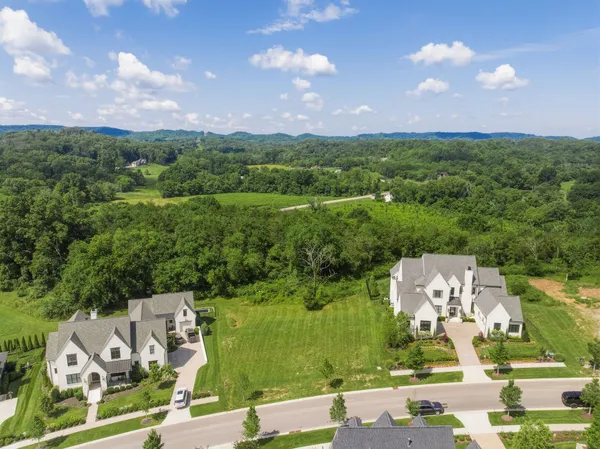 $874,900 | 9113 Sawtooth Lane, College Grove, TN 37046