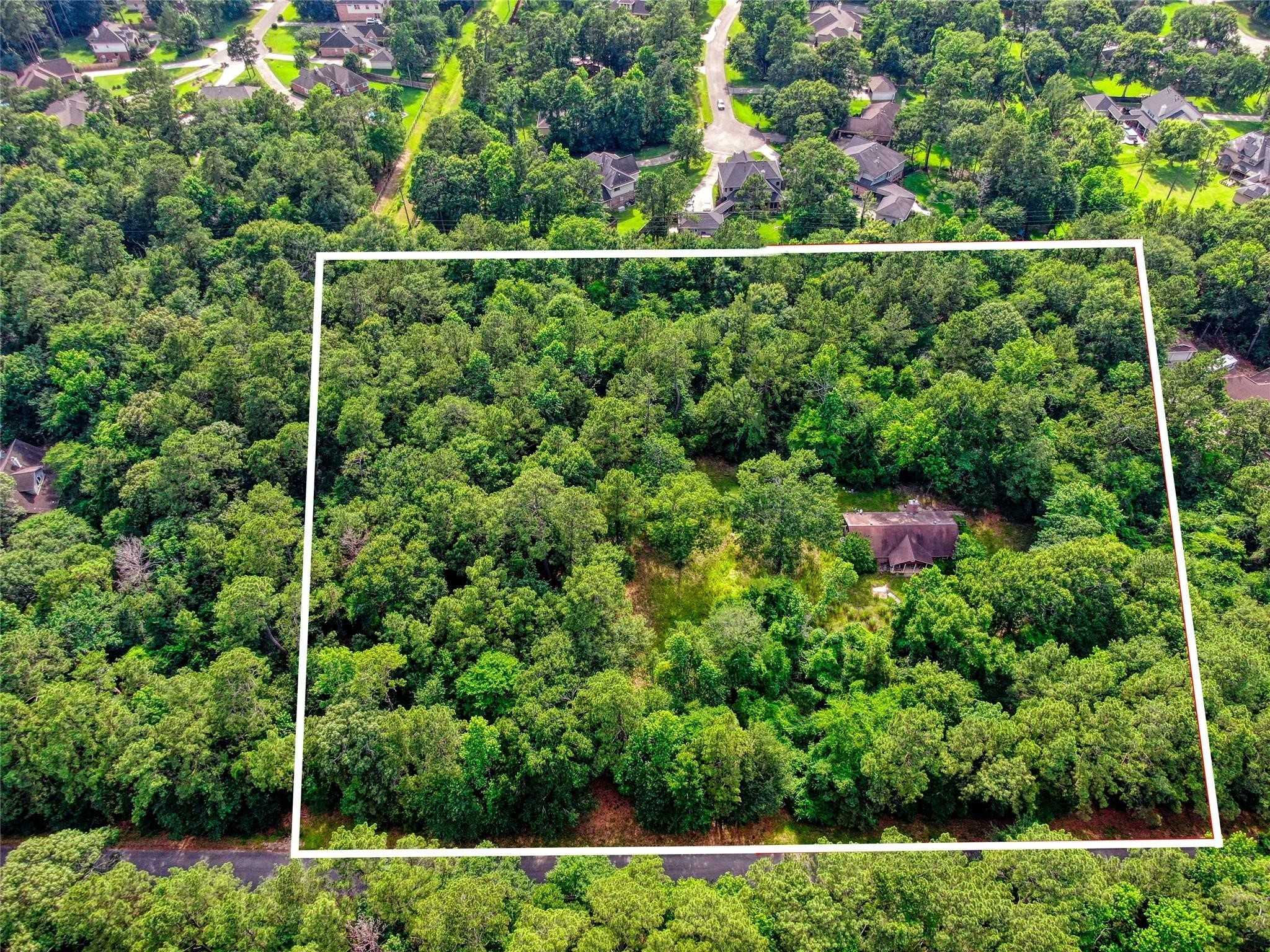 0 Gable Circle Magnolia, TX 77354 - Photo 5 of 10 a view of a yard from a balcony