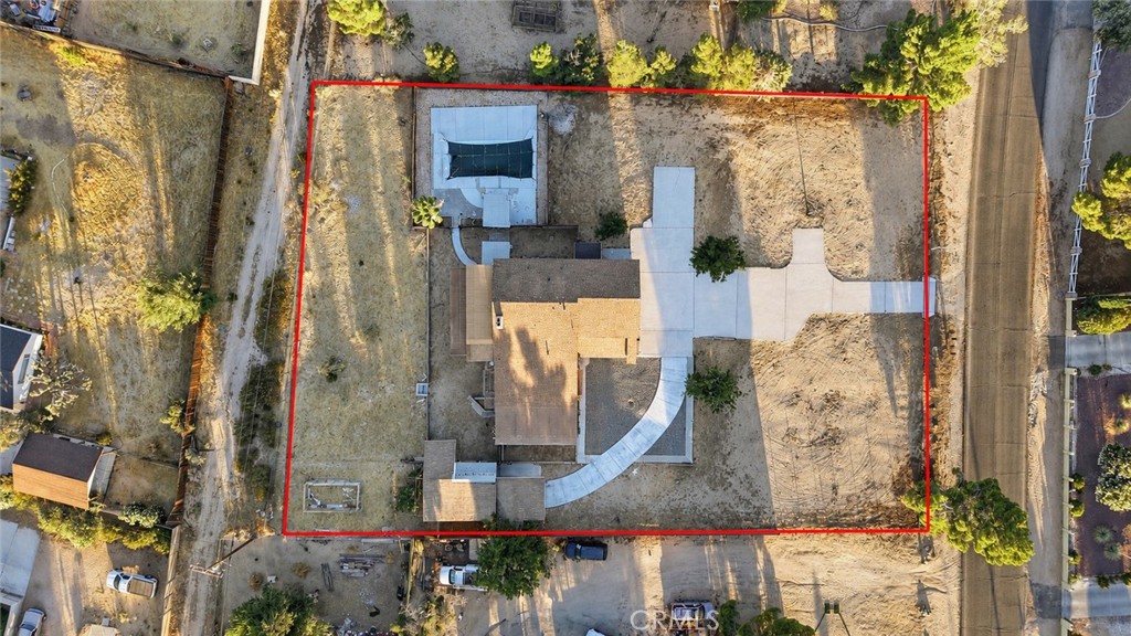 15037 Miami Road Apple Valley, CA 92307 - Photo 5 of 65