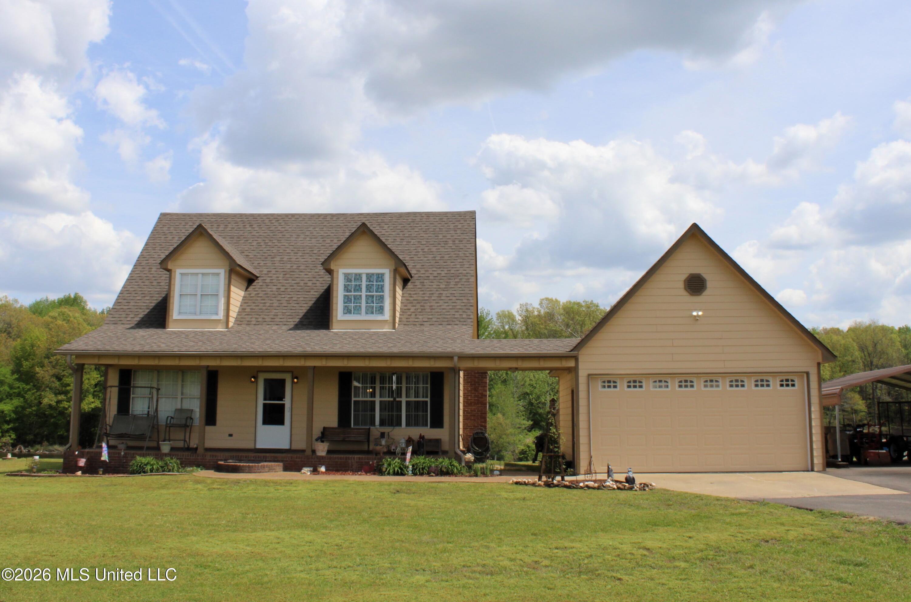 411 Woodview Road Byhalia, MS 38611 - Photo 1 of 29 411 Woodview Rd