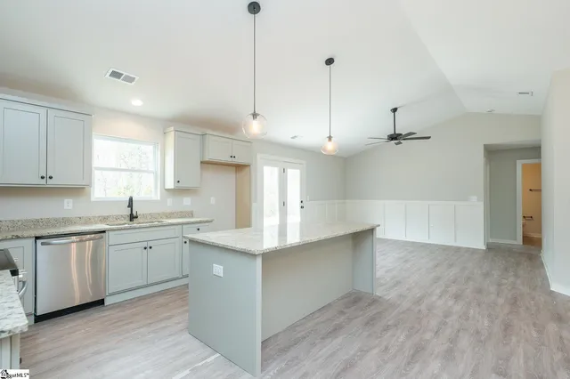 $345,000 | 9968 Hwy 252 Ware Shoals, Ware Shoals, SC 29692