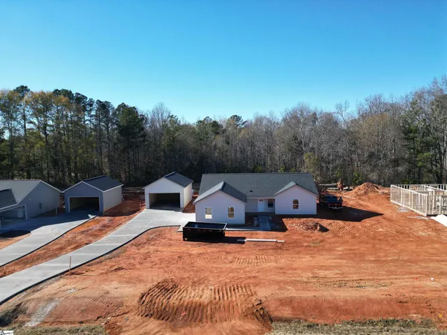 $345,000 | 9968 Hwy 252 Ware Shoals, Ware Shoals, SC 29692