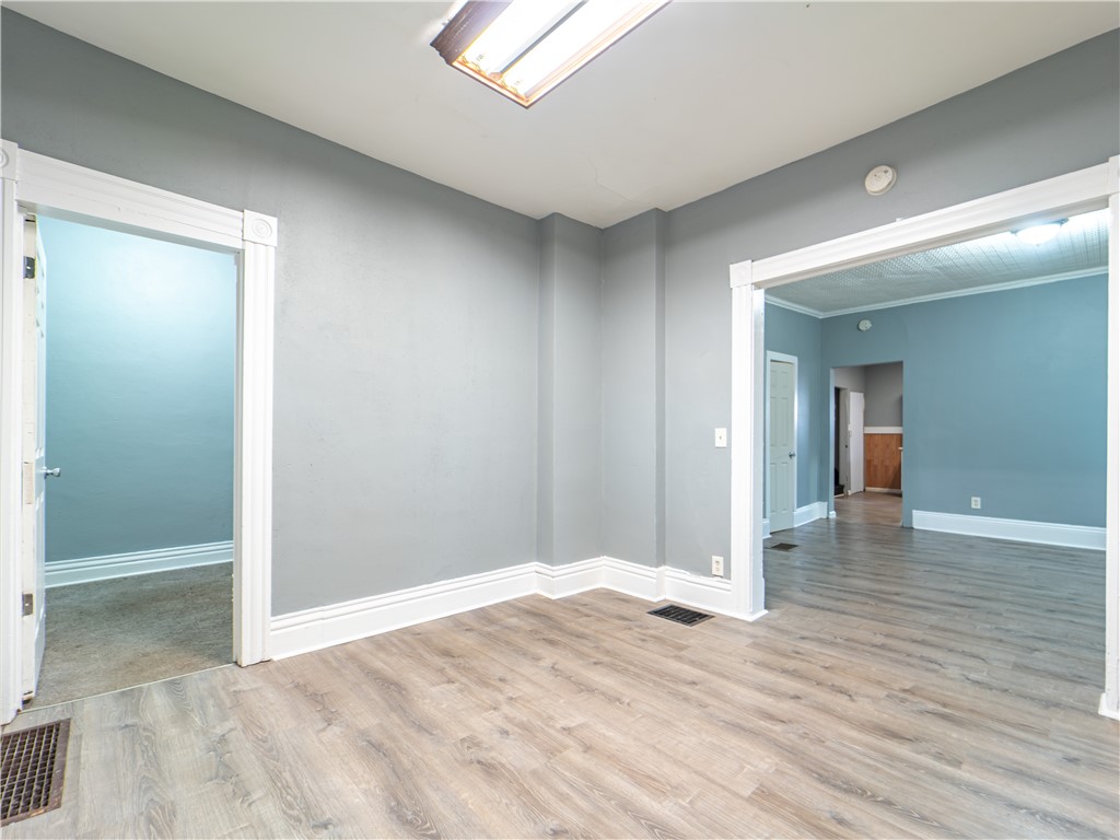 26 Borchard Street Rochester, NY 14621 - Photo 4 of 9