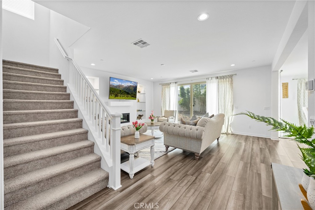 33288 Skyview Road Winchester, CA 92596 - Photo 10 of 51 Stairs leading to upstairs rooms.