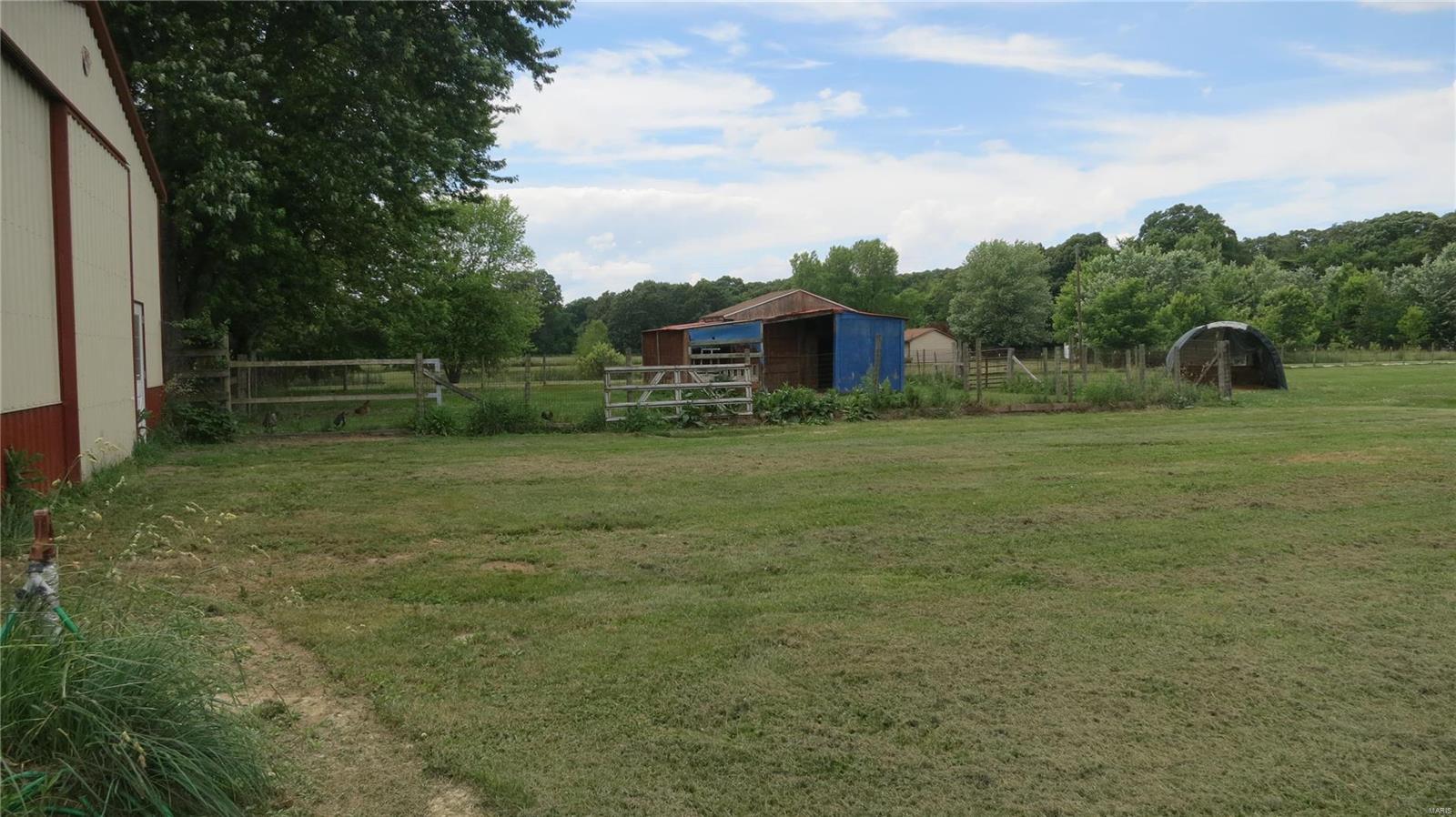 8653 Wieseman Road Worden, IL 62097 - Photo 14 of 37