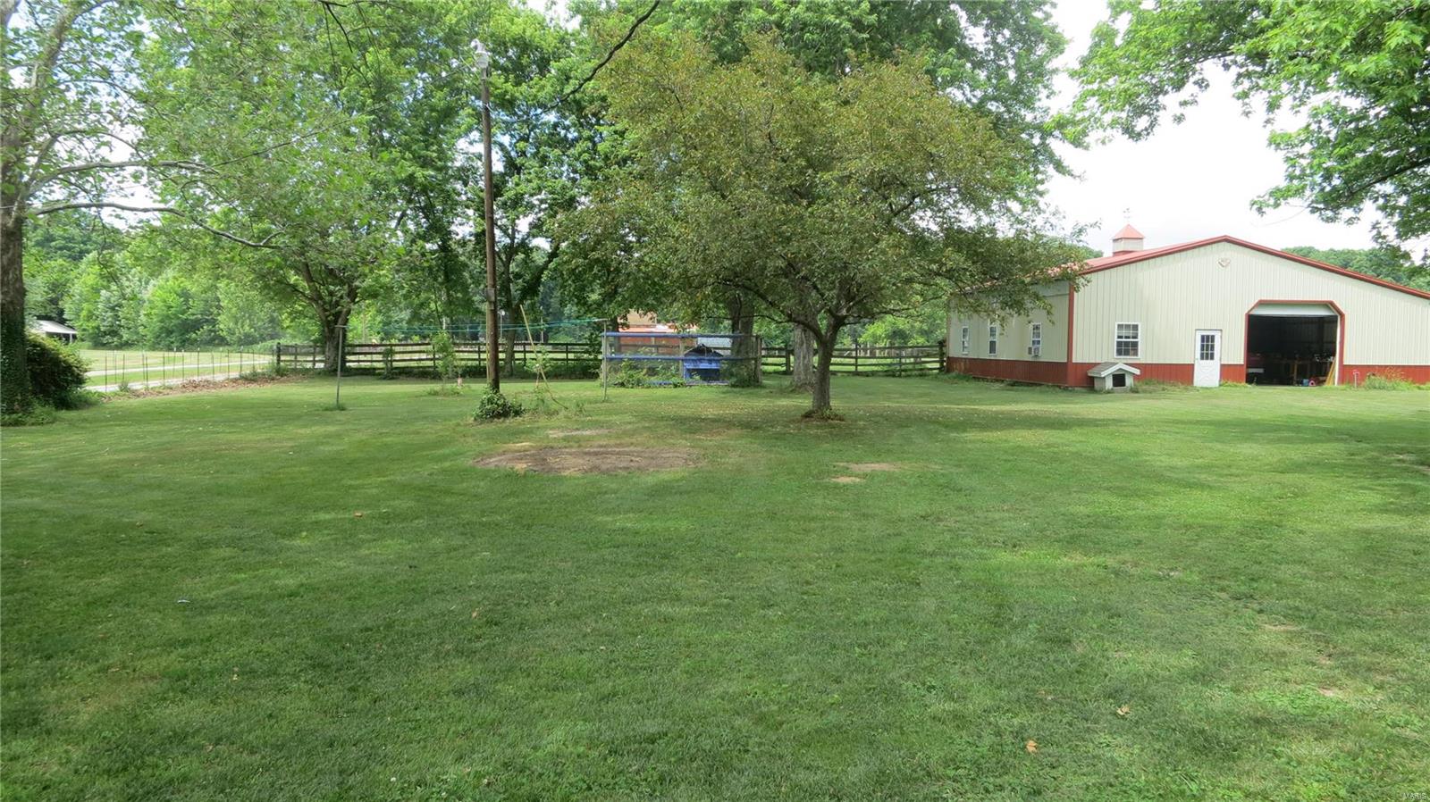 8653 Wieseman Road Worden, IL 62097 - Photo 8 of 37