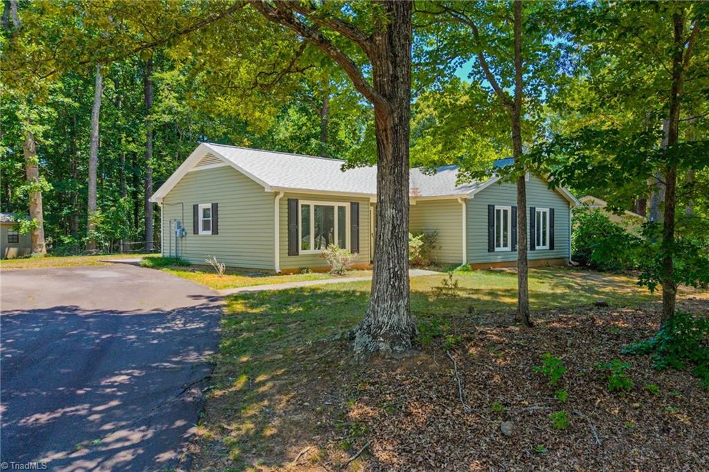 5316 Bracy Ridge Court Pfafftown, NC 27040 - Photo 38 of 48