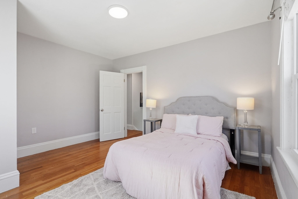20 Pleasant Street Saugus, MA 01906 - Photo 15 of 38