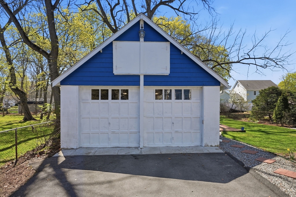 20 Pleasant Street Saugus, MA 01906 - Photo 27 of 38