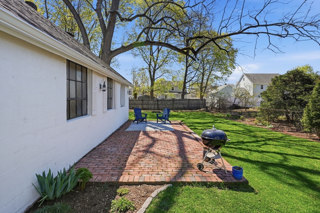 20 Pleasant Street Saugus, MA 01906 - Photo 28 of 38