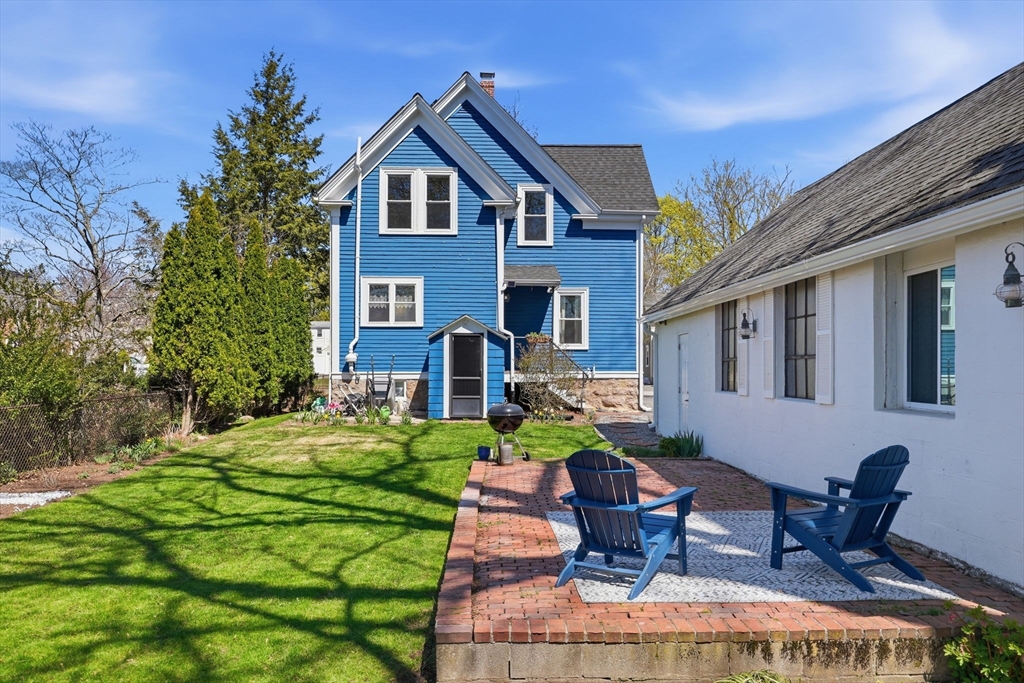 20 Pleasant Street Saugus, MA 01906 - Photo 30 of 38