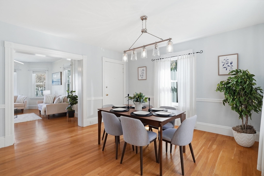 20 Pleasant Street Saugus, MA 01906 - Photo 8 of 38