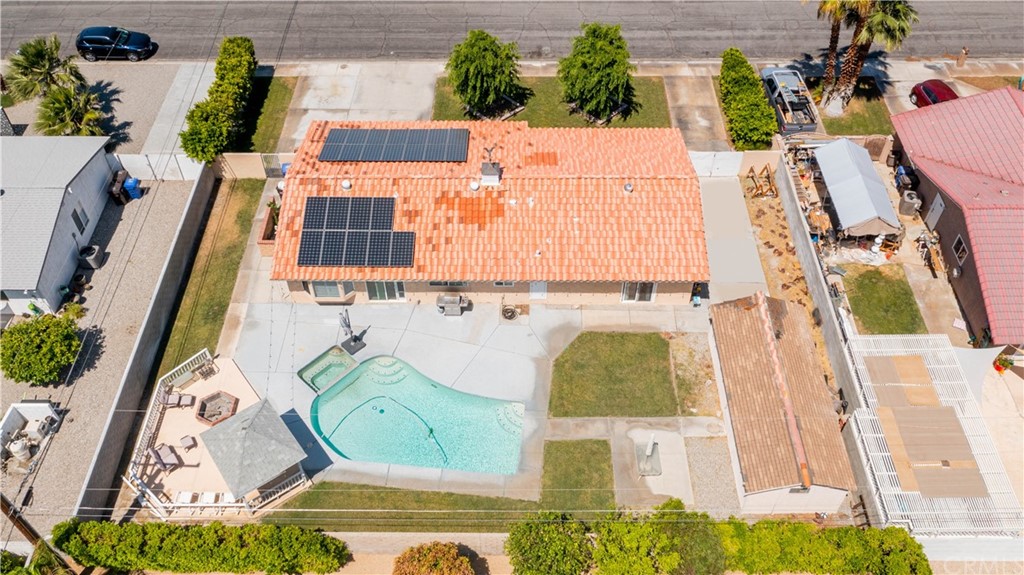 2240 North San Gorgonio Road Palm Springs, CA 92262 - Photo 3 of 33