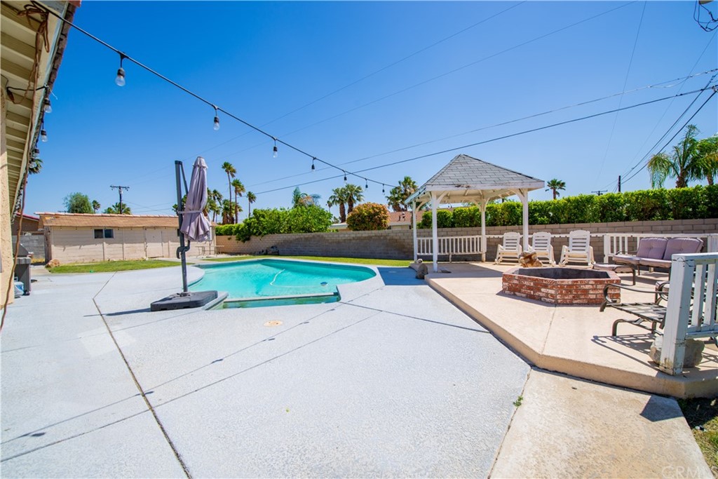 2240 North San Gorgonio Road Palm Springs, CA 92262 - Photo 30 of 33