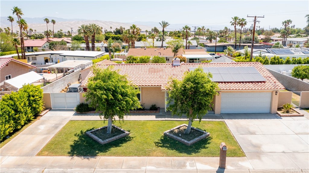 2240 North San Gorgonio Road Palm Springs, CA 92262 - Photo 4 of 33