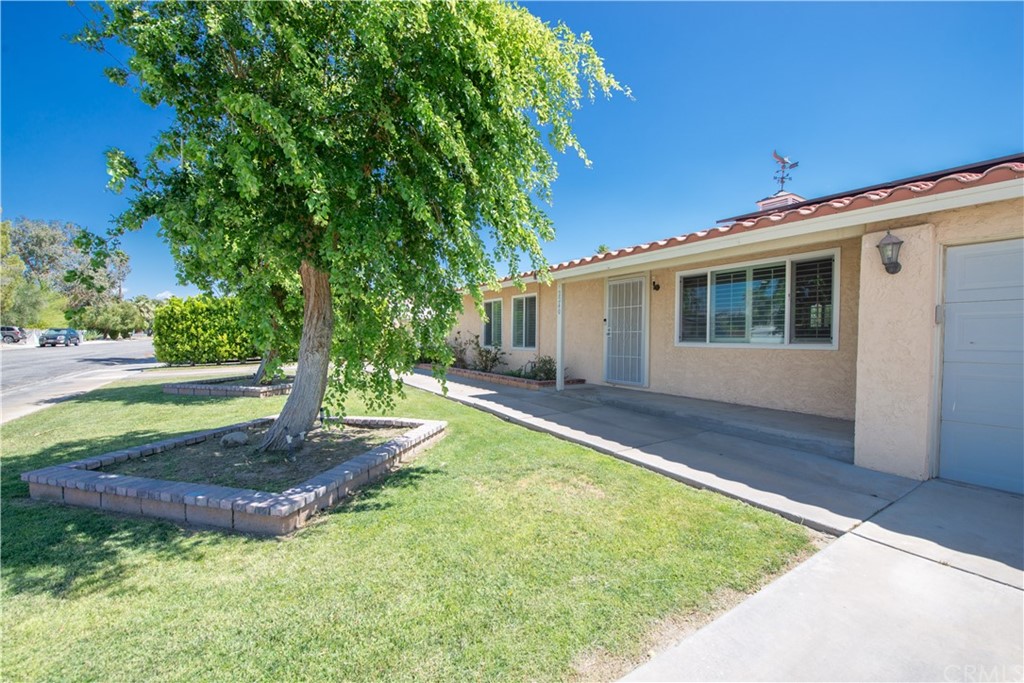 2240 North San Gorgonio Road Palm Springs, CA 92262 - Photo 8 of 33