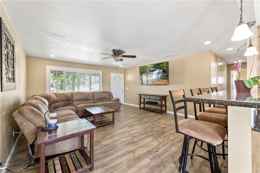 2240 North San Gorgonio Road Palm Springs, CA 92262 - Photo 10 of 33