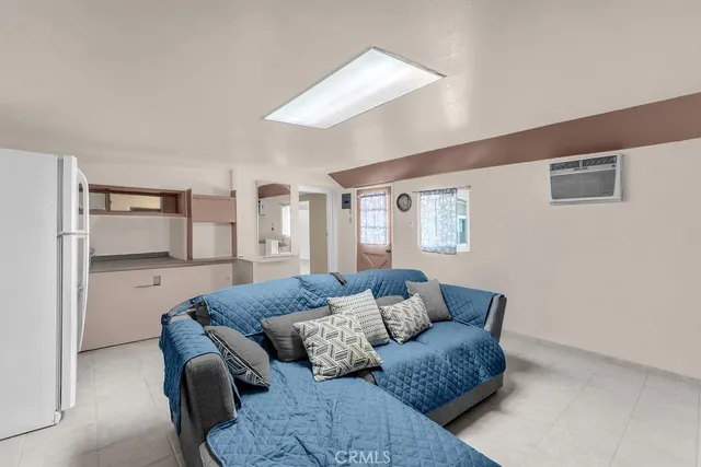 $379,900 | 1998 Cambria Avenue, Landers, CA 92285