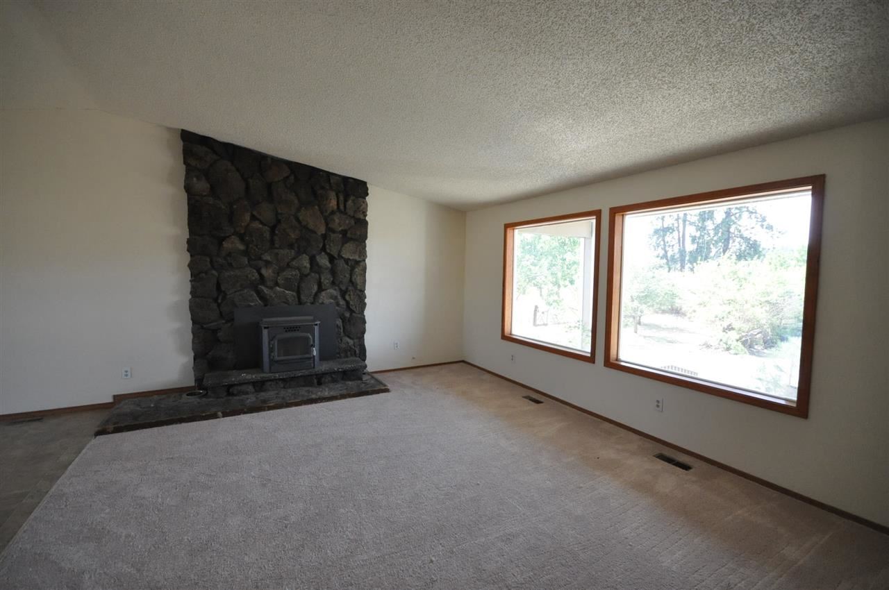 13919 West Lincoln Road Spokane, WA 99224 - Photo 3 of 20