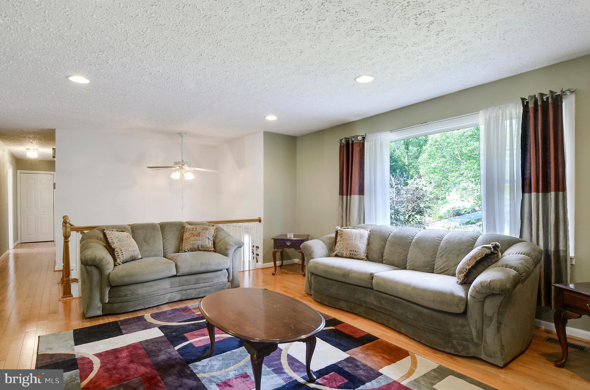 2103 Ridgemont Drive Finksburg, MD 21048 - Photo 21 of 30 Living Room