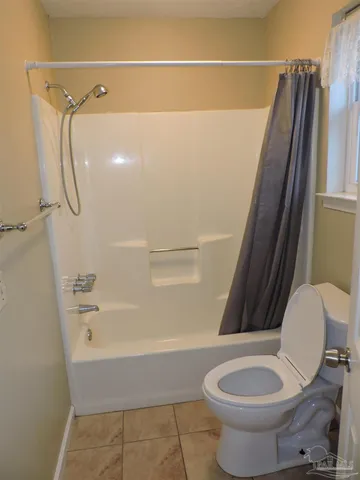 $1,650 | 7356 Sandy Creek Circle, Pensacola, FL 32506