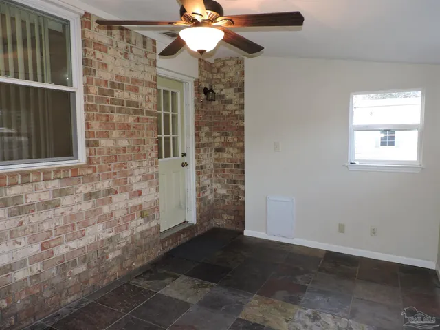 $1,650 | 7356 Sandy Creek Circle, Pensacola, FL 32506