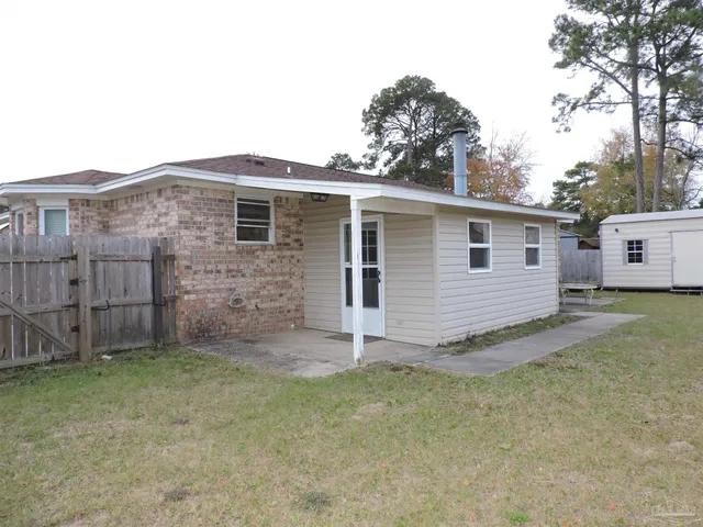 $1,650 | 7356 Sandy Creek Circle, Pensacola, FL 32506