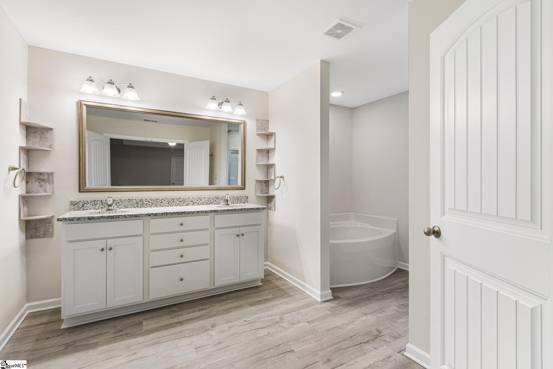 100 Bruinen Drive Fountain Inn, SC 29644 - Photo 27 of 48