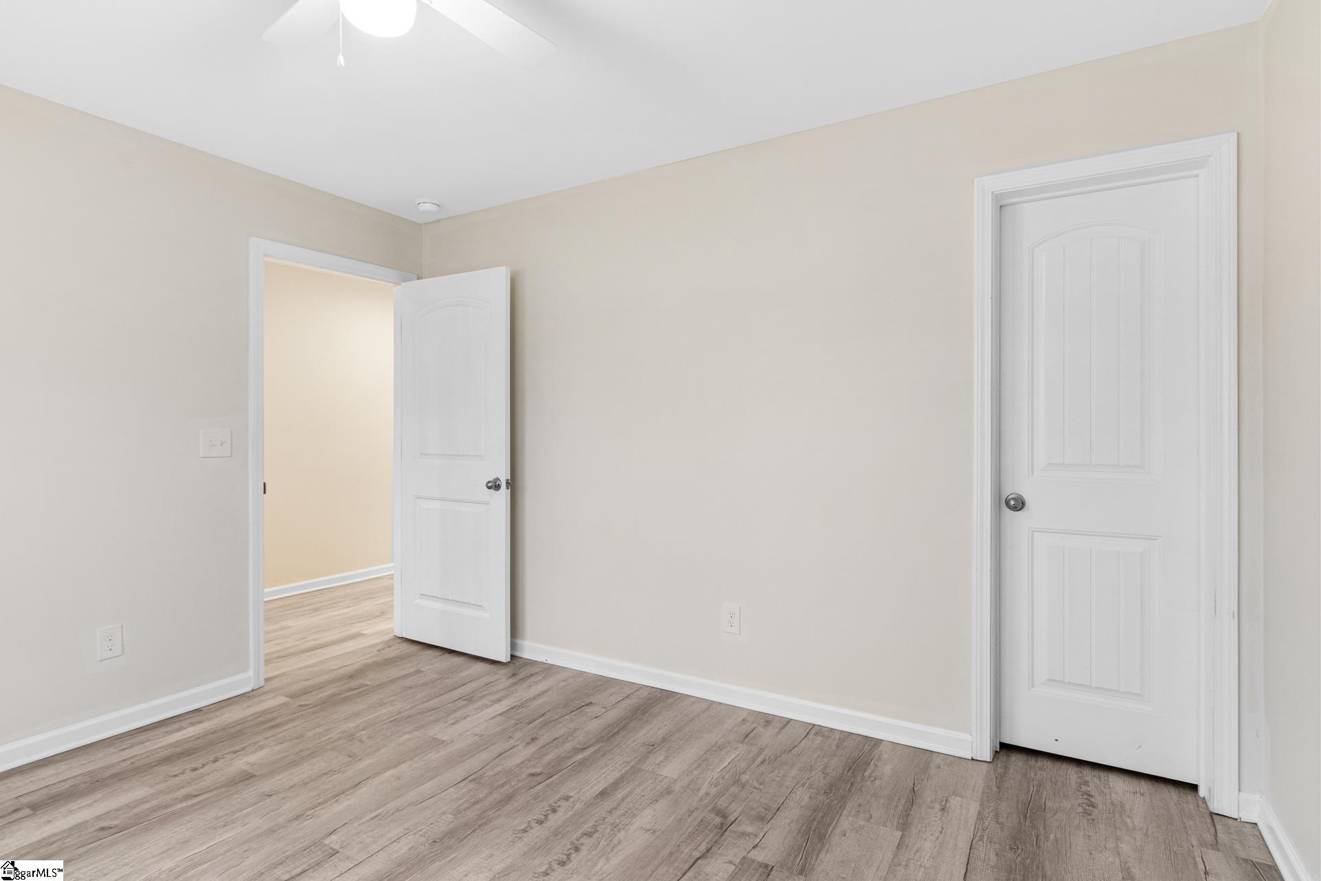 100 Bruinen Drive Fountain Inn, SC 29644 - Photo 5 of 48