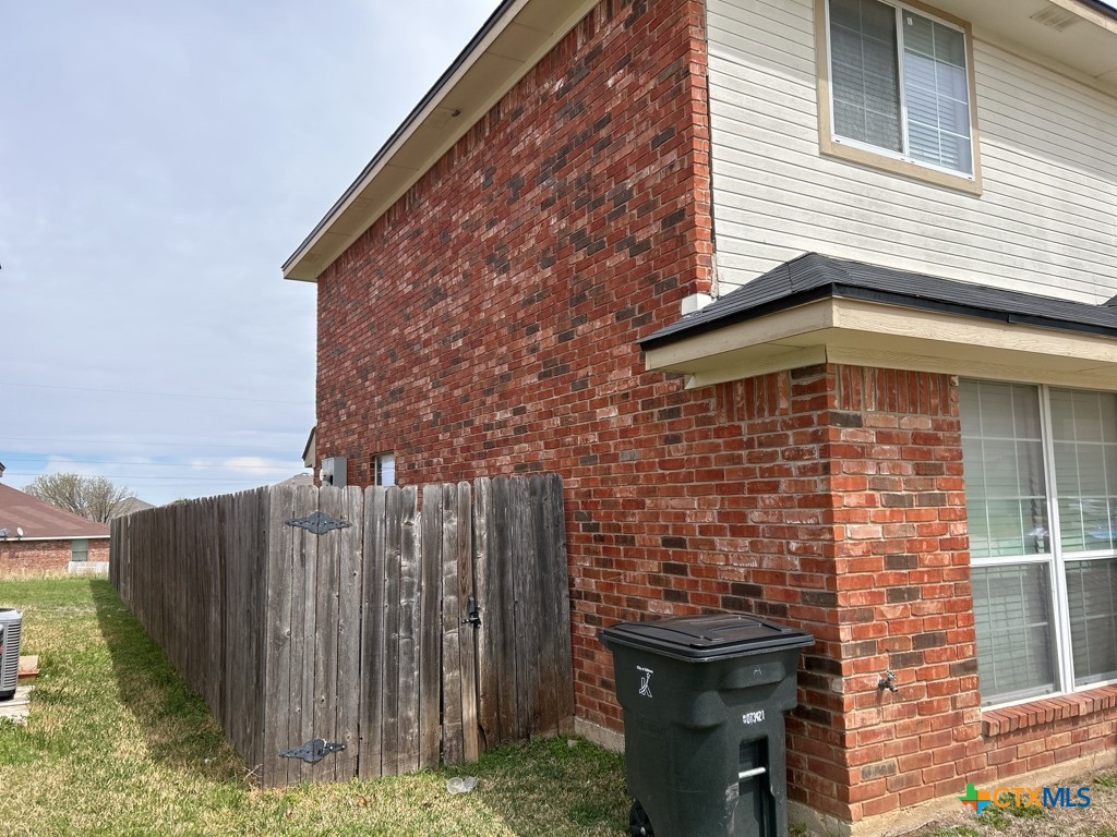 2709 Vernice Loop, Unit B Killeen, TX 76549 - Photo 3 of 15