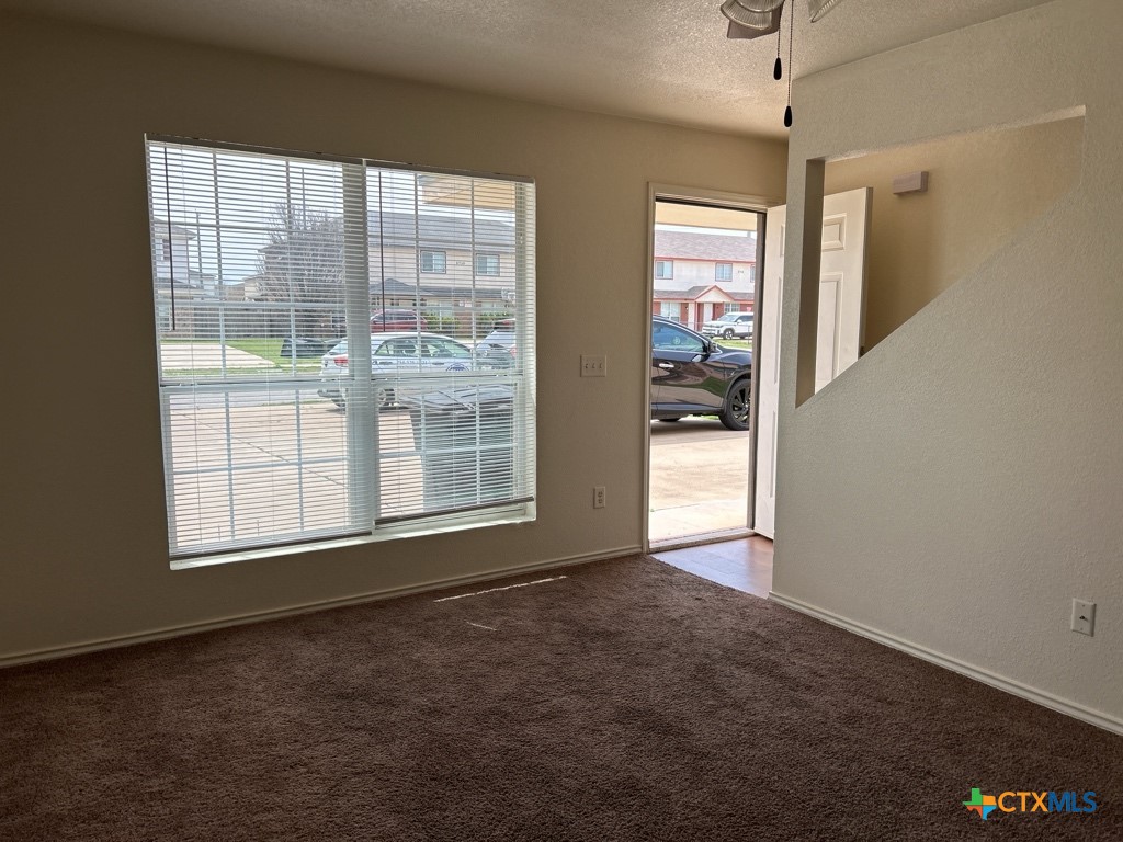 2709 Vernice Loop, Unit B Killeen, TX 76549 - Photo 4 of 15