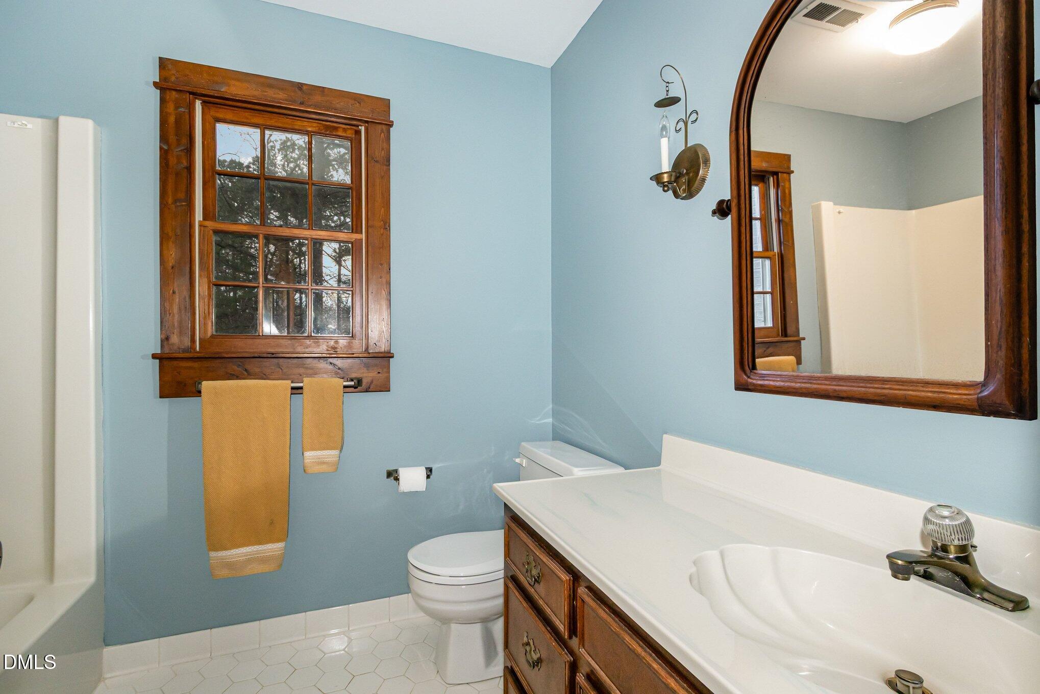 11817 Edgewater Court Raleigh, NC 27614 - Photo 34 of 46 040_img_3124-edit_753