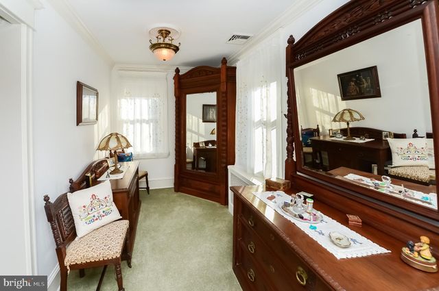 $440,900 | 100 East Linden Avenue, Collingswood, NJ 08108