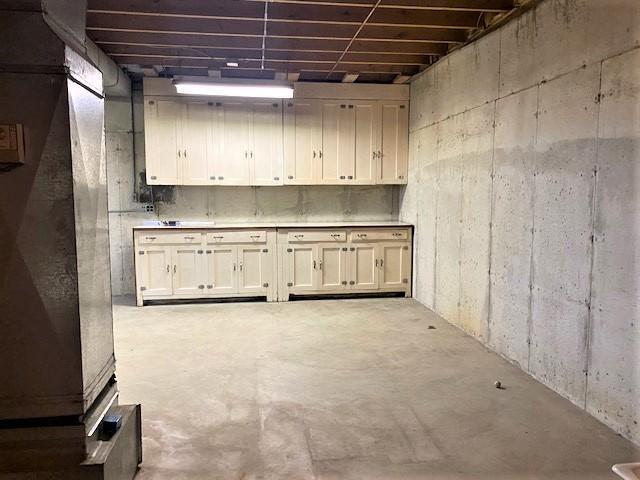 308 Fairway Drive Abingdon, VA 24211 - Photo 20 of 41 fairway bment storage